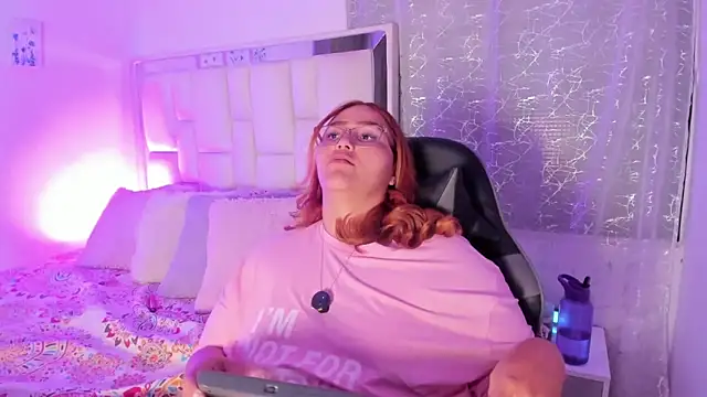 LeahxBarker online show from March 21, 2026, 8:19 am