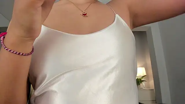 renee shelby  online show from March 17, 2025, 8:30 pm