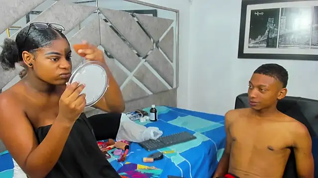 EvaxEmma online show from April 4, 2026, 2:36 pm