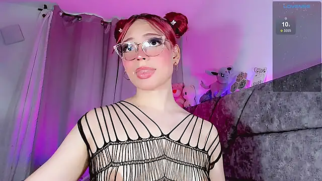 Valentina Alba online show from December 13, 2025, 10:48 pm