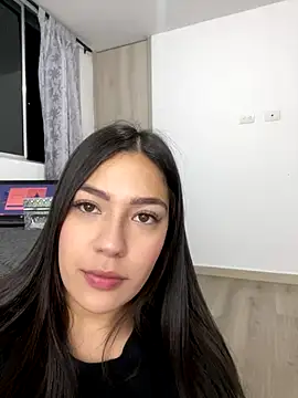 Snapshot of Latina_vanessa chatting on September 10, 2025, 2:33 am Latina vanessa online show from September 10, 2025, 2:33 am