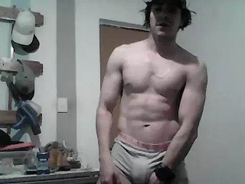 Snapshot of chico_irresistible chatting on February 6, 2025, 6:08 am chico irresistible online show from February 6, 2025, 6:08 am