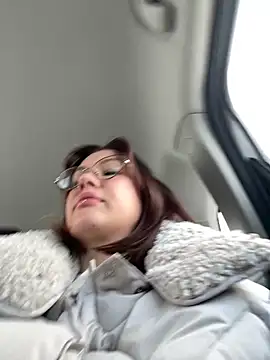 RinaCat online show from February 26, 2026, 5:28 am