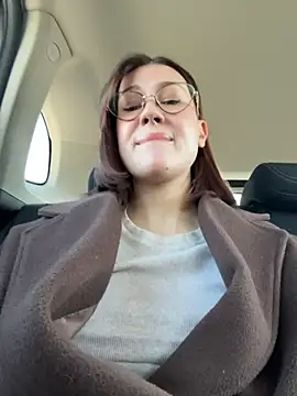 RinaCat online show from April 2, 2026, 5:49 am