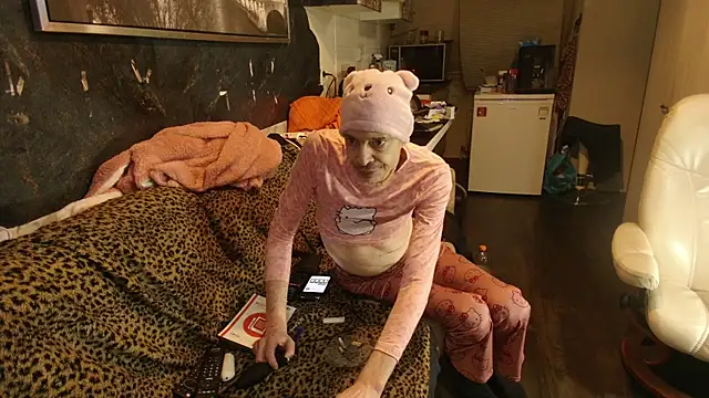 Sletjerayxh online show from January 5, 2026, 5:27 pm