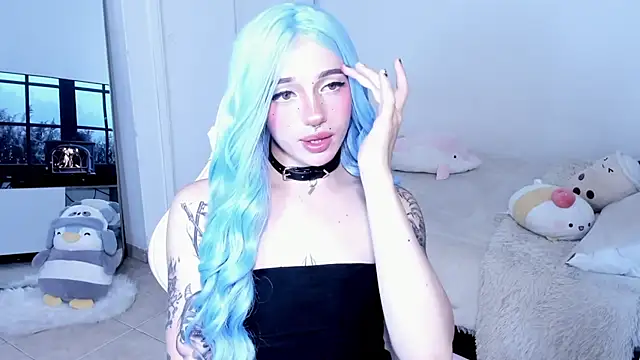 KloeKing   online show from October 8, 2025, 3:31 pm