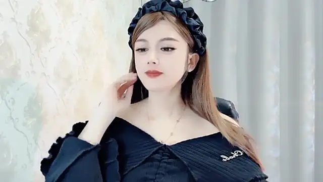 VIWVI online show from February 4, 2025, 11:38 am