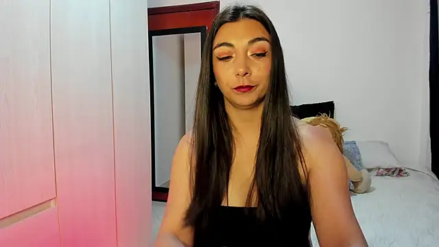 Karla hernandez  online show from March 25, 2026, 10:54 am