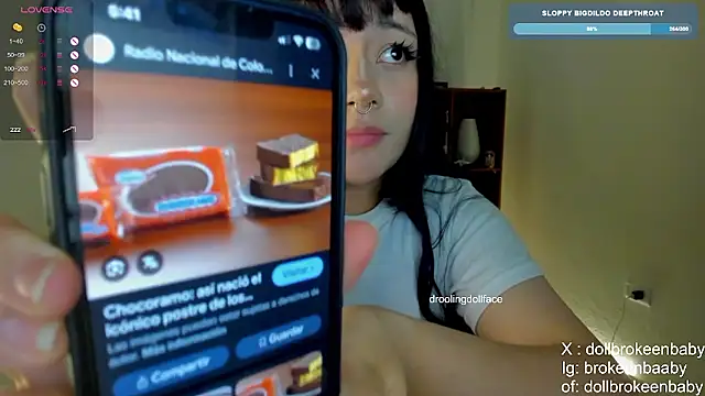 droolingdollfacee online show from December 1, 2024, 10:43 pm