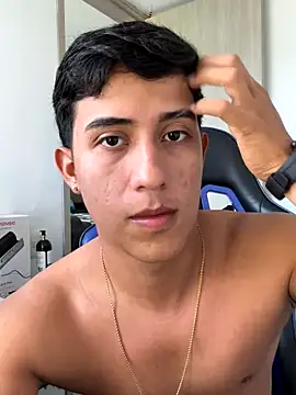 Juan da01 online show from October 3, 2025, 8:50 pm