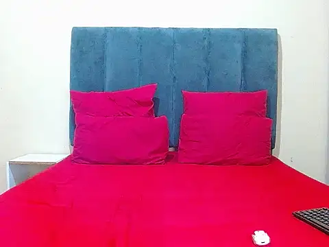 curvycloe1 online show from May 31, 2026, 6:42 pm