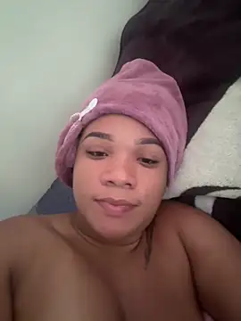 ashley Tompson1 online show from March 15, 2025, 6:43 pm