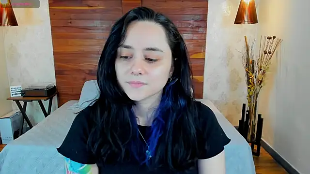 KatherineBond online show from January 31, 2025, 9:16 pm