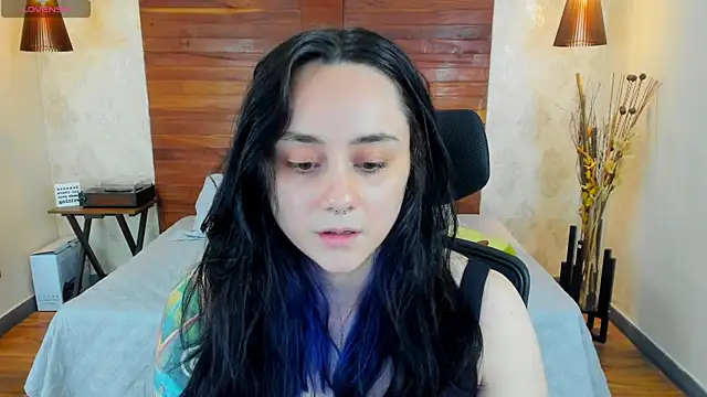 KatherineBond online show from February 6, 2025, 11:48 pm