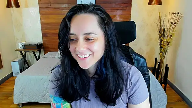 KatherineBond online show from March 19, 2025, 1:32 am