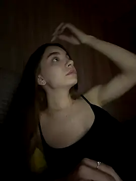 BarbaraFantasy online show from November 6, 2025, 8:21 pm