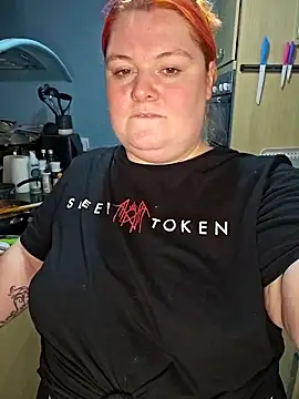 bbw olive peach online show from February 23, 2025, 8:44 pm