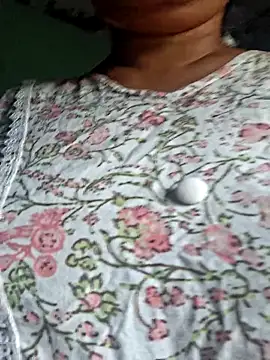 Priya Bong online show from May 7, 2026, 1:33 am