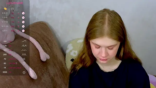 TrissMerigold9 online show from October 11, 2025, 8:35 am