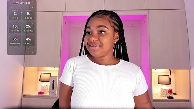 tamaraa smiith online show from February 8, 2025, 3:10 pm