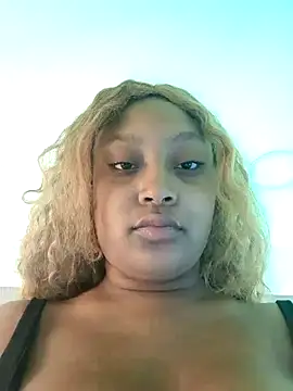 Adelehottman online show from March 16, 2026, 12:42 pm