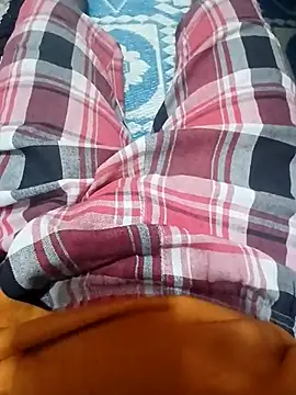 alanjoyoo online show from September 18, 2025, 1:46 pm