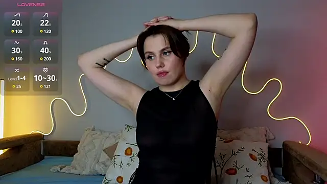 Aisha Riley online show from March 21, 2025, 3:57 pm