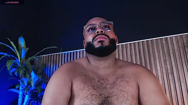 DilanJonnes  online show from January 23, 2025, 10:44 pm