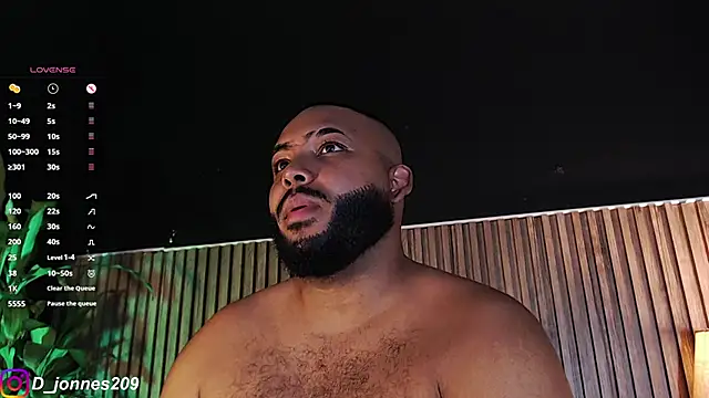 DilanJonnes  online show from October 2, 2025, 8:38 pm