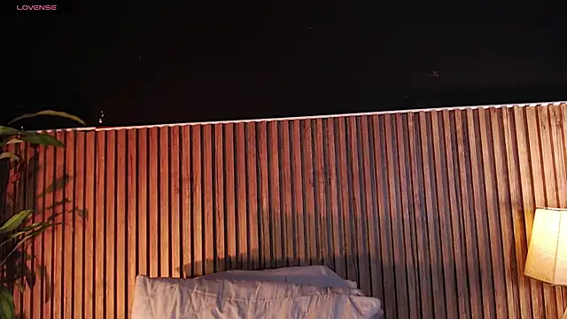 DilanJonnes  online show from October 19, 2025, 12:11 am