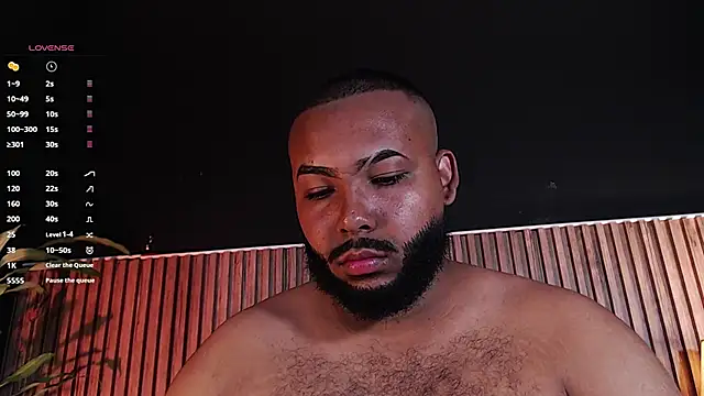 DilanJonnes  online show from October 24, 2025, 10:06 pm