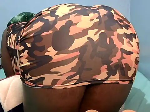 medinahswee online show from October 12, 2025, 7:40 am