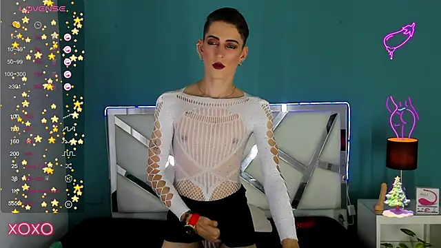 Snapshot of dominic_thailor chatting on December 17, 2024, 5:04 pm dominic thailor online show from December 17, 2024, 5:04 pm