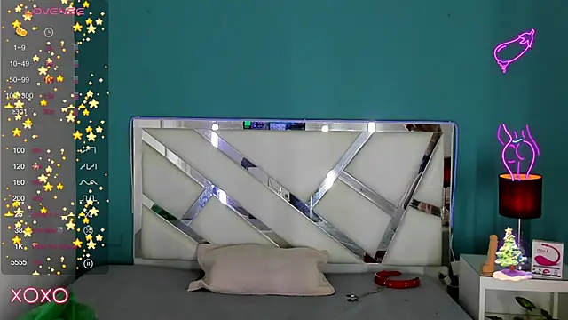 Snapshot of dominic_thailor chatting on December 20, 2024, 2:16 pm dominic thailor online show from December 20, 2024, 2:16 pm
