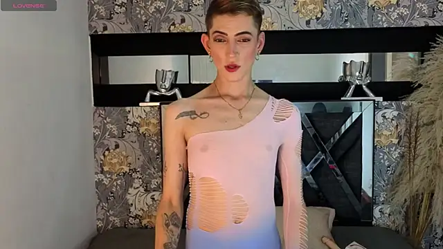 dominic thailor online show from April 10, 2026, 5:39 pm