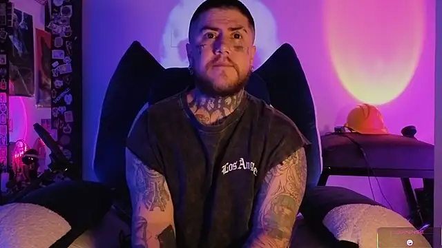 Ash gusbig online show from December 19, 2025, 3:02 am