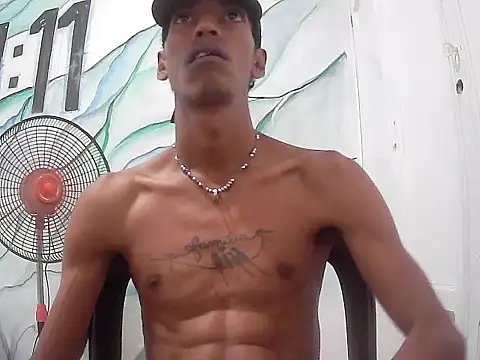 AlbertBigCock online show from April 3, 2026, 6:11 am