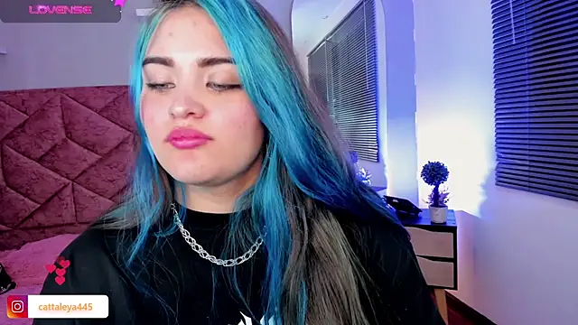 cattaleya    online show from January 24, 2025, 9:28 am