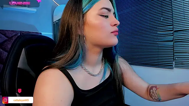 cattaleya    online show from February 6, 2025, 9:43 am