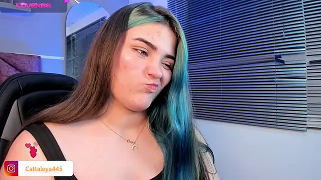 cattaleya    online show from February 11, 2025, 10:04 am