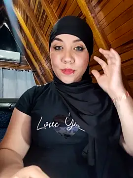 AmbarBurhan online show from March 3, 2026, 6:03 pm