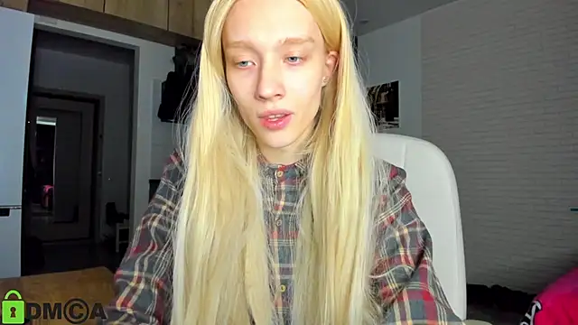  Alice Kitty online show from October 30, 2025, 6:37 am