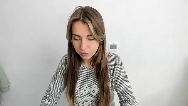 Summmmersky online show from February 11, 2025, 9:09 am