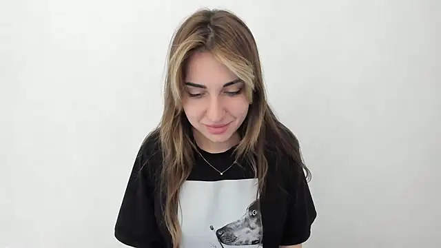 Summmmersky online show from March 16, 2025, 4:45 pm