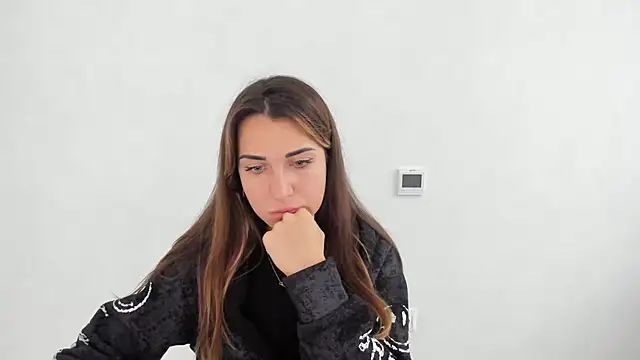 Summmmersky online show from November 9, 2025, 12:14 pm