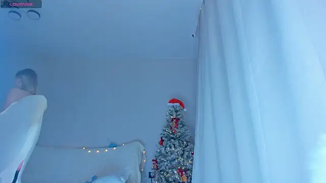 JennyWoody online show from January 17, 2026, 2:27 am