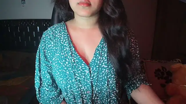 Most-Beautiful-Queen online show from October 24, 2025, 6:59 pm