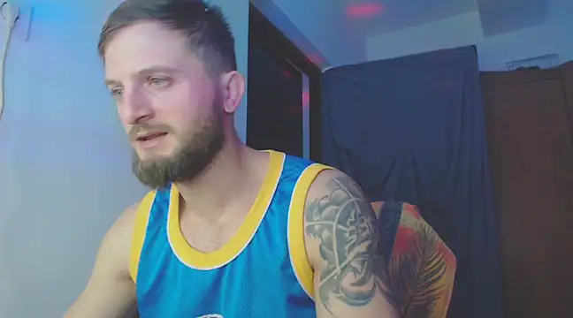 Snapshot of cuple_hoot_ chatting on January 12, 2025, 2:56 am cuple hoot online show from January 12, 2025, 2:56 am