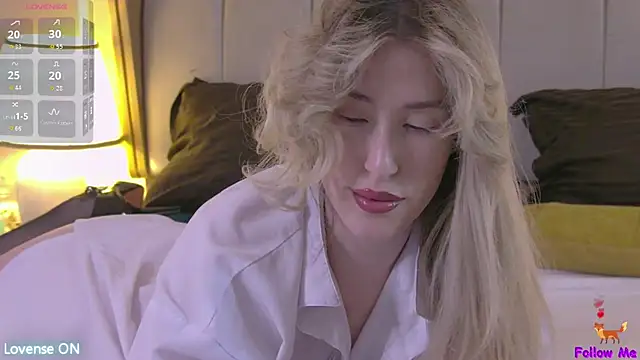 SerenaBennet online show from February 4, 2026, 10:10 am