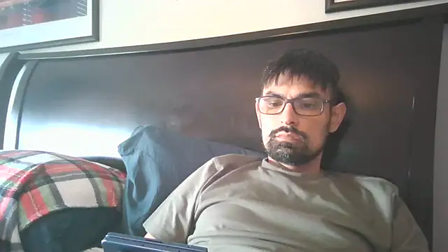 spence204011 online show from June 25, 2026, 10:47 pm